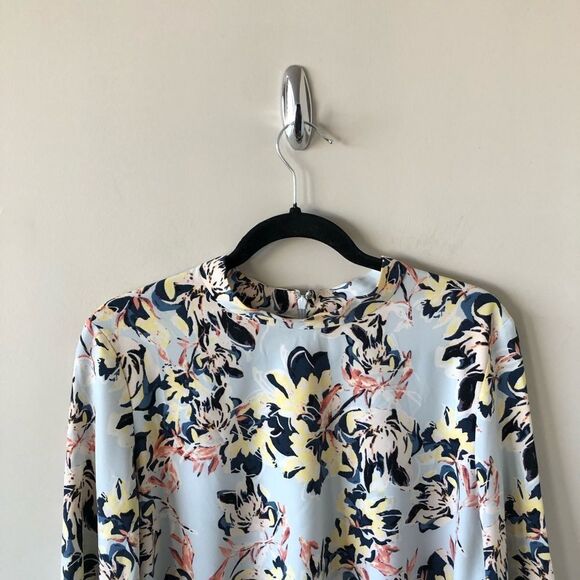 Halogen Floral Mock Neck Wide Sleeve Blouse - Picture 4 of 7